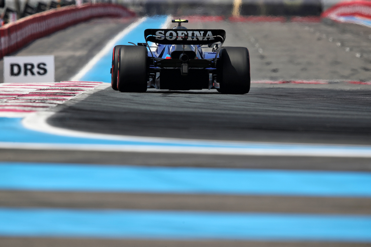 GP FRANCIA, Nicholas Latifi (CDN) Williams Racing FW44.
23.07.2022. Formula 1 World Championship, Rd 12, French Grand Prix, Paul Ricard, France, Qualifiche Day.
- www.xpbimages.com, EMail: requests@xpbimages.com © Copyright: Moy / XPB Images