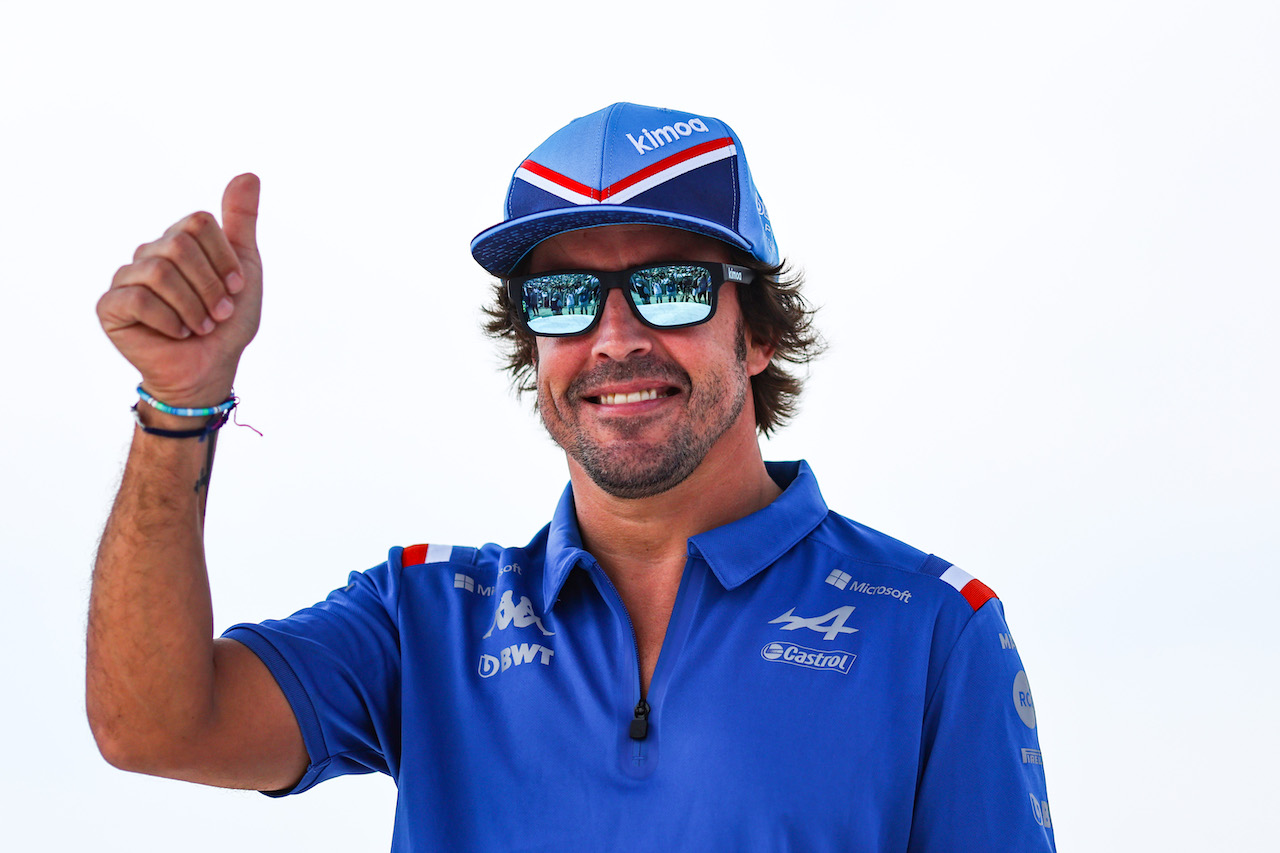 GP FRANCIA, Fernando Alonso (ESP), Alpine F1 Team 
23.07.2022. Formula 1 World Championship, Rd 12, French Grand Prix, Paul Ricard, France, Qualifiche Day.
- www.xpbimages.com, EMail: requests@xpbimages.com ¬© Copyright: Charniaux / XPB Images