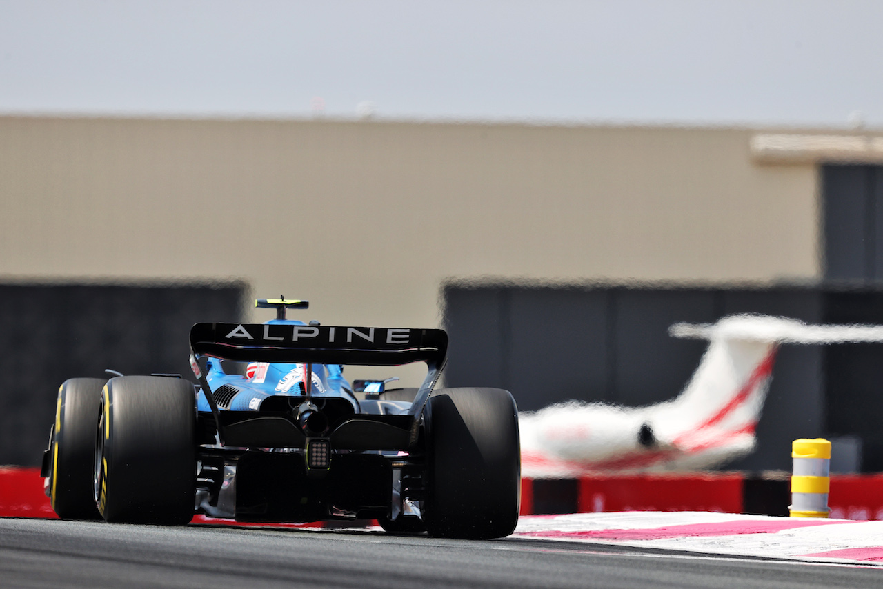 GP FRANCIA, Esteban Ocon (FRA) Alpine F1 Team A522.
23.07.2022. Formula 1 World Championship, Rd 12, French Grand Prix, Paul Ricard, France, Qualifiche Day.
- www.xpbimages.com, EMail: requests@xpbimages.com © Copyright: Moy / XPB Images