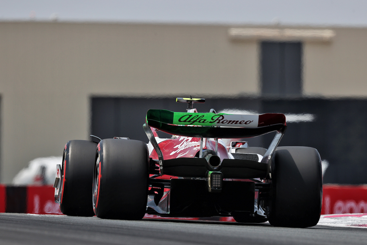 GP FRANCIA, Guanyu Zhou (CHN) Alfa Romeo F1 Team C42.
23.07.2022. Formula 1 World Championship, Rd 12, French Grand Prix, Paul Ricard, France, Qualifiche Day.
- www.xpbimages.com, EMail: requests@xpbimages.com © Copyright: Moy / XPB Images