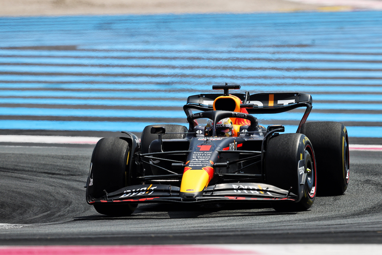 GP FRANCIA, Max Verstappen (NLD) Red Bull Racing RB18.
23.07.2022. Formula 1 World Championship, Rd 12, French Grand Prix, Paul Ricard, France, Qualifiche Day.
- www.xpbimages.com, EMail: requests@xpbimages.com © Copyright: Moy / XPB Images