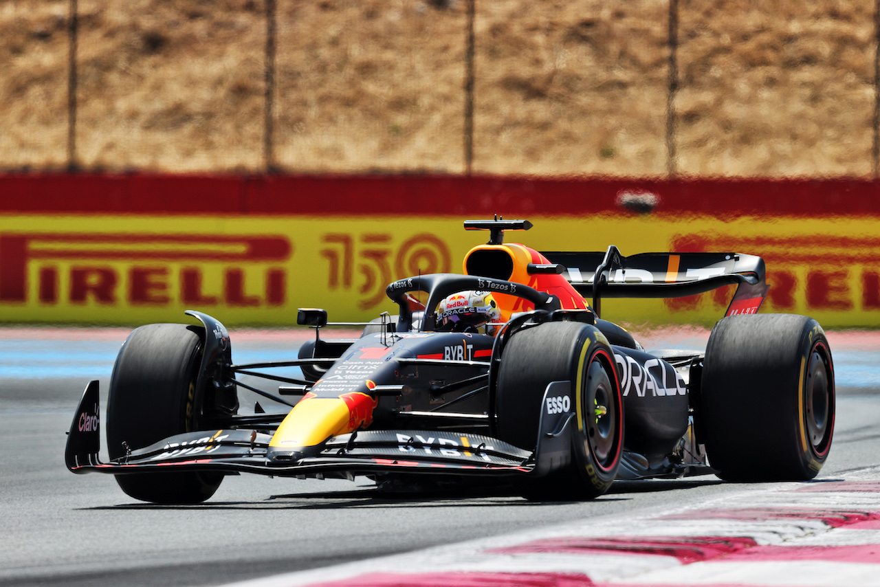 GP FRANCIA, Max Verstappen (NLD) Red Bull Racing RB18.
23.07.2022. Formula 1 World Championship, Rd 12, French Grand Prix, Paul Ricard, France, Qualifiche Day.
- www.xpbimages.com, EMail: requests@xpbimages.com © Copyright: Moy / XPB Images