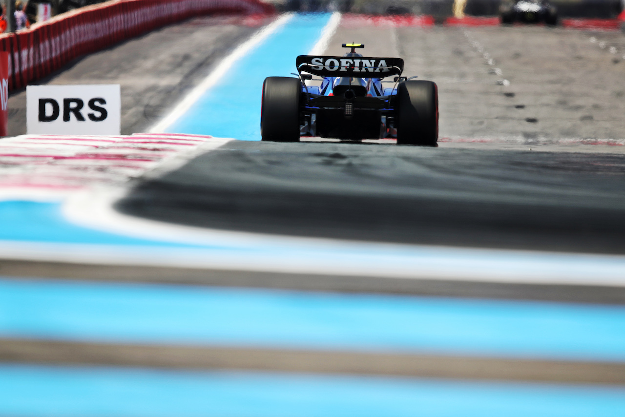 GP FRANCIA, Nicholas Latifi (CDN) Williams Racing FW44.
23.07.2022. Formula 1 World Championship, Rd 12, French Grand Prix, Paul Ricard, France, Qualifiche Day.
 - www.xpbimages.com, EMail: requests@xpbimages.com © Copyright: Coates / XPB Images