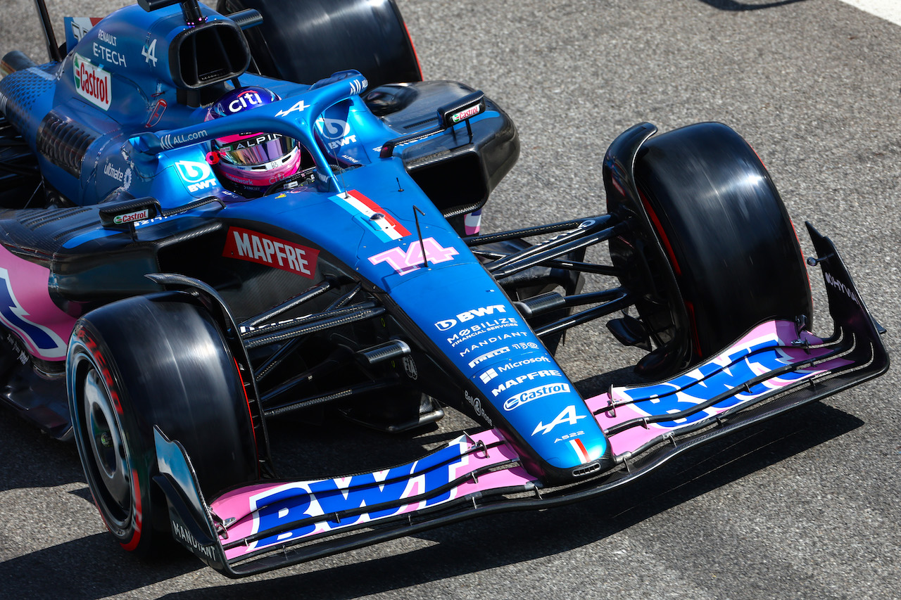 GP FRANCIA, Fernando Alonso (ESP), Alpine F1 Team 
23.07.2022. Formula 1 World Championship, Rd 12, French Grand Prix, Paul Ricard, France, Qualifiche Day.
- www.xpbimages.com, EMail: requests@xpbimages.com © Copyright: Charniaux / XPB Images