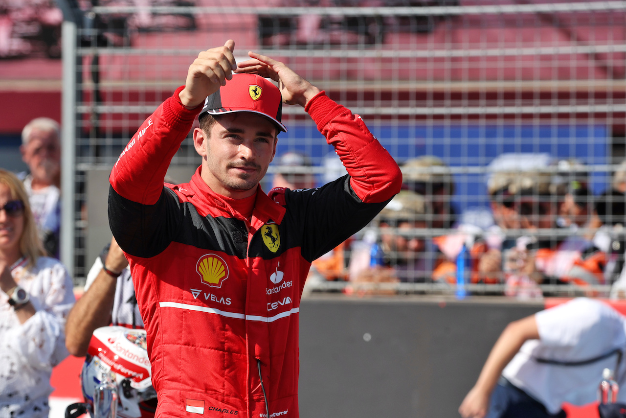 GP FRANCIA, Charles Leclerc (MON) Ferrari celebrates his pole position in qualifying parc ferme.
23.07.2022. Formula 1 World Championship, Rd 12, French Grand Prix, Paul Ricard, France, Qualifiche Day.
- www.xpbimages.com, EMail: requests@xpbimages.com © Copyright: Bearne / XPB Images