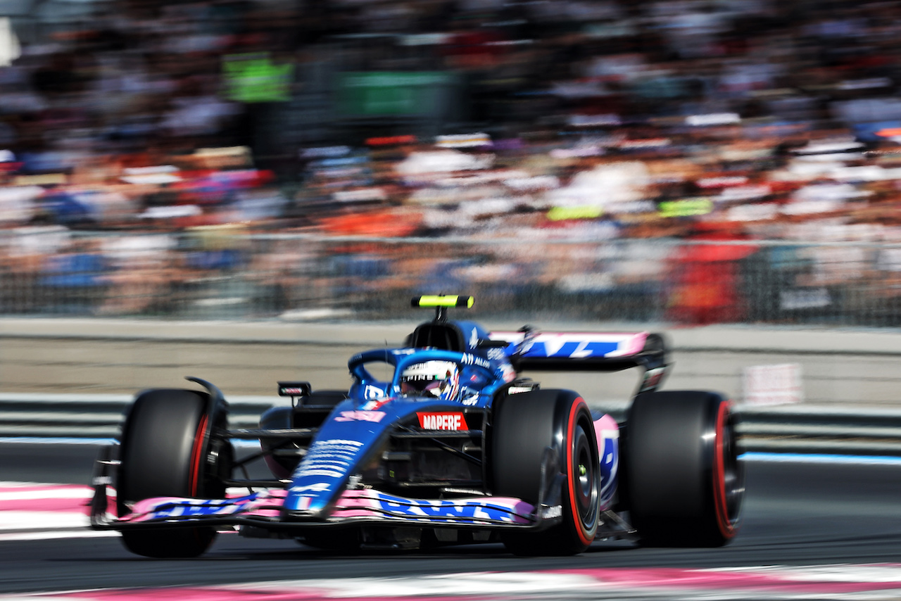 GP FRANCIA, Esteban Ocon (FRA) Alpine F1 Team A522.
23.07.2022. Formula 1 World Championship, Rd 12, French Grand Prix, Paul Ricard, France, Qualifiche Day.
- www.xpbimages.com, EMail: requests@xpbimages.com © Copyright: Bearne / XPB Images