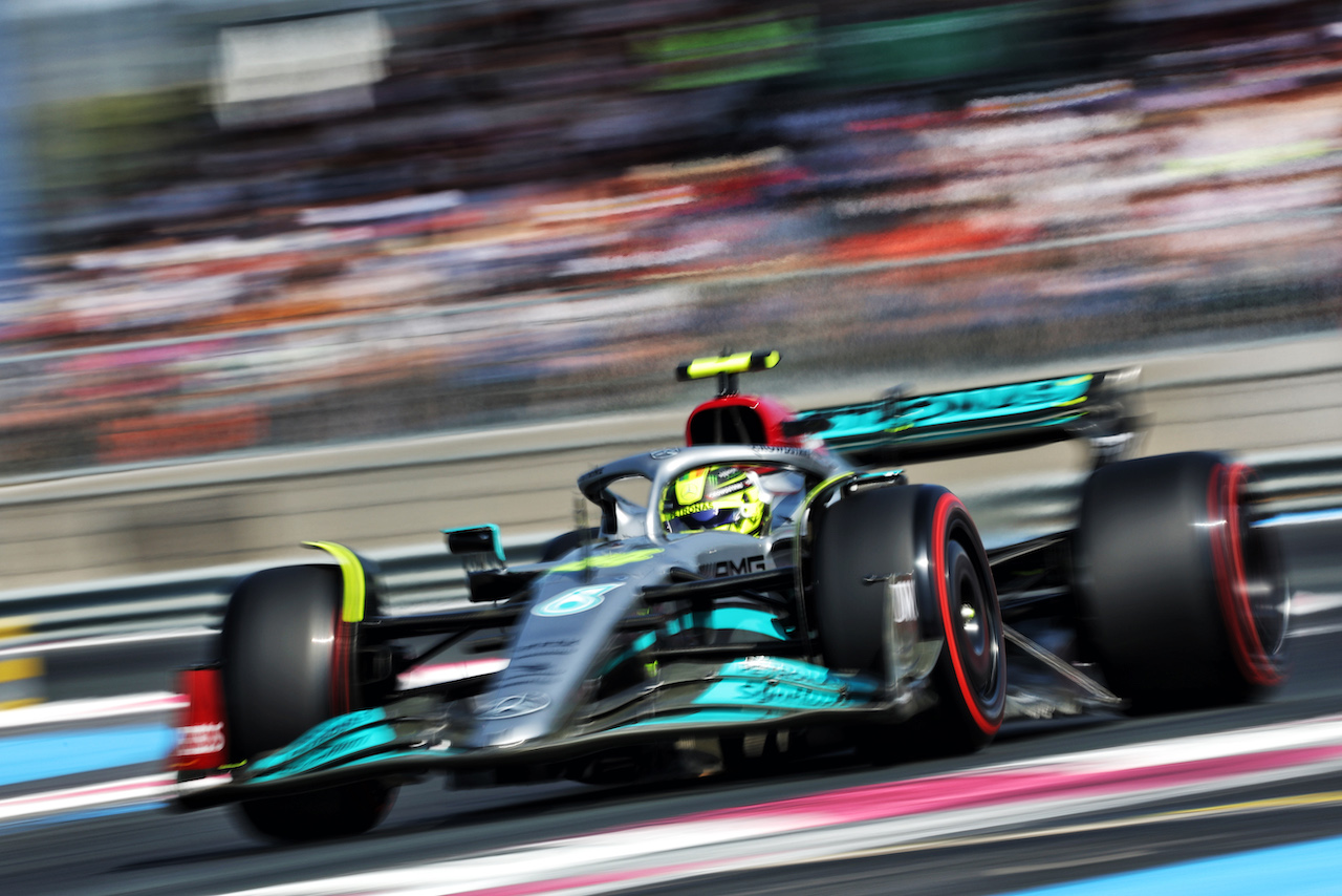 GP FRANCIA, Lewis Hamilton (GBR) Mercedes AMG F1 W13.
23.07.2022. Formula 1 World Championship, Rd 12, French Grand Prix, Paul Ricard, France, Qualifiche Day.
- www.xpbimages.com, EMail: requests@xpbimages.com © Copyright: Bearne / XPB Images