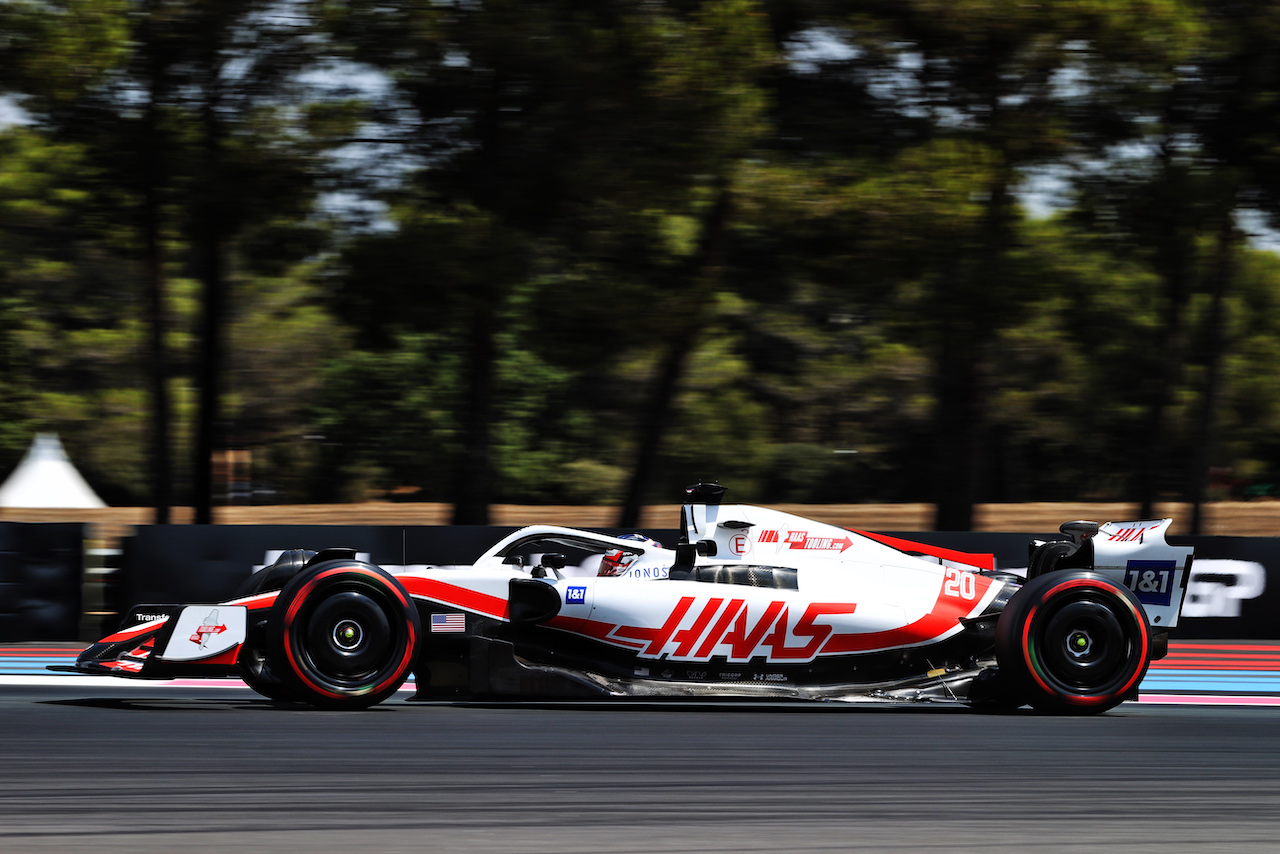 GP FRANCIA, Kevin Magnussen (DEN) Haas VF-22.
23.07.2022. Formula 1 World Championship, Rd 12, French Grand Prix, Paul Ricard, France, Qualifiche Day.
- www.xpbimages.com, EMail: requests@xpbimages.com © Copyright: Moy / XPB Images