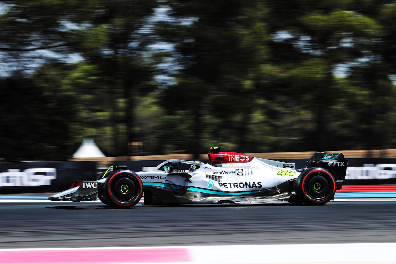 GP FRANCIA, Lewis Hamilton (GBR) Mercedes AMG F1 W13.
23.07.2022. Formula 1 World Championship, Rd 12, French Grand Prix, Paul Ricard, France, Qualifiche Day.
- www.xpbimages.com, EMail: requests@xpbimages.com © Copyright: Moy / XPB Images