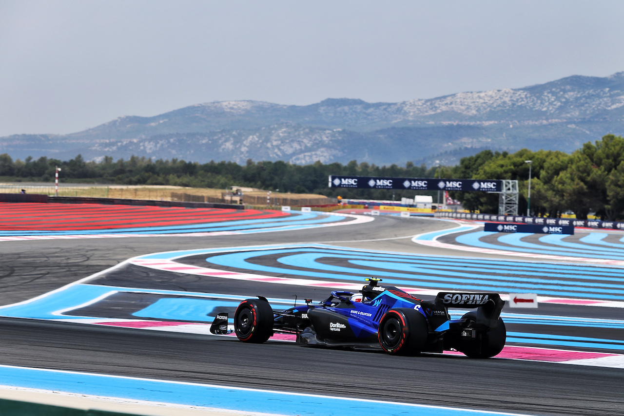GP FRANCIA, Nicholas Latifi (CDN) Williams Racing FW44.
23.07.2022. Formula 1 World Championship, Rd 12, French Grand Prix, Paul Ricard, France, Qualifiche Day.
- www.xpbimages.com, EMail: requests@xpbimages.com © Copyright: Moy / XPB Images