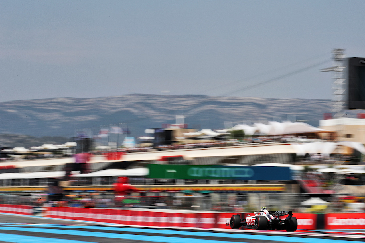 GP FRANCIA, Mick Schumacher (GER) Haas VF-22.
23.07.2022. Formula 1 World Championship, Rd 12, French Grand Prix, Paul Ricard, France, Qualifiche Day.
 - www.xpbimages.com, EMail: requests@xpbimages.com © Copyright: Coates / XPB Images