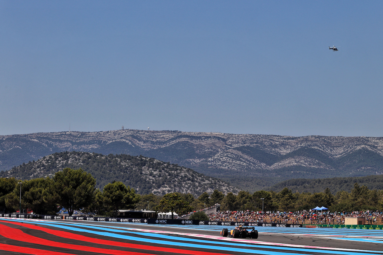 GP FRANCIA, Lando Norris (GBR) McLaren MCL36.
22.07.2022. Formula 1 World Championship, Rd 12, French Grand Prix, Paul Ricard, France, Practice Day.
- www.xpbimages.com, EMail: requests@xpbimages.com © Copyright: Moy / XPB Images