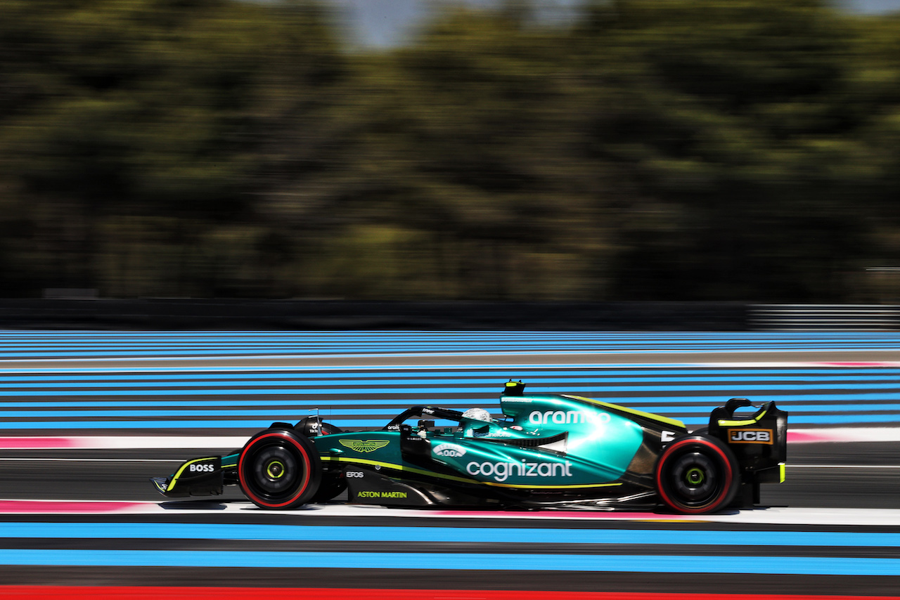 GP FRANCIA, Sebastian Vettel (GER) Aston Martin F1 Team AMR22.
22.07.2022. Formula 1 World Championship, Rd 12, French Grand Prix, Paul Ricard, France, Practice Day.
- www.xpbimages.com, EMail: requests@xpbimages.com © Copyright: Moy / XPB Images