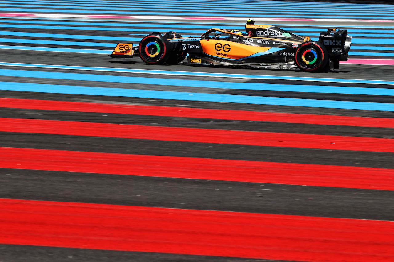 GP FRANCIA, Lando Norris (GBR) McLaren MCL36.
22.07.2022. Formula 1 World Championship, Rd 12, French Grand Prix, Paul Ricard, France, Practice Day.
- www.xpbimages.com, EMail: requests@xpbimages.com © Copyright: Moy / XPB Images