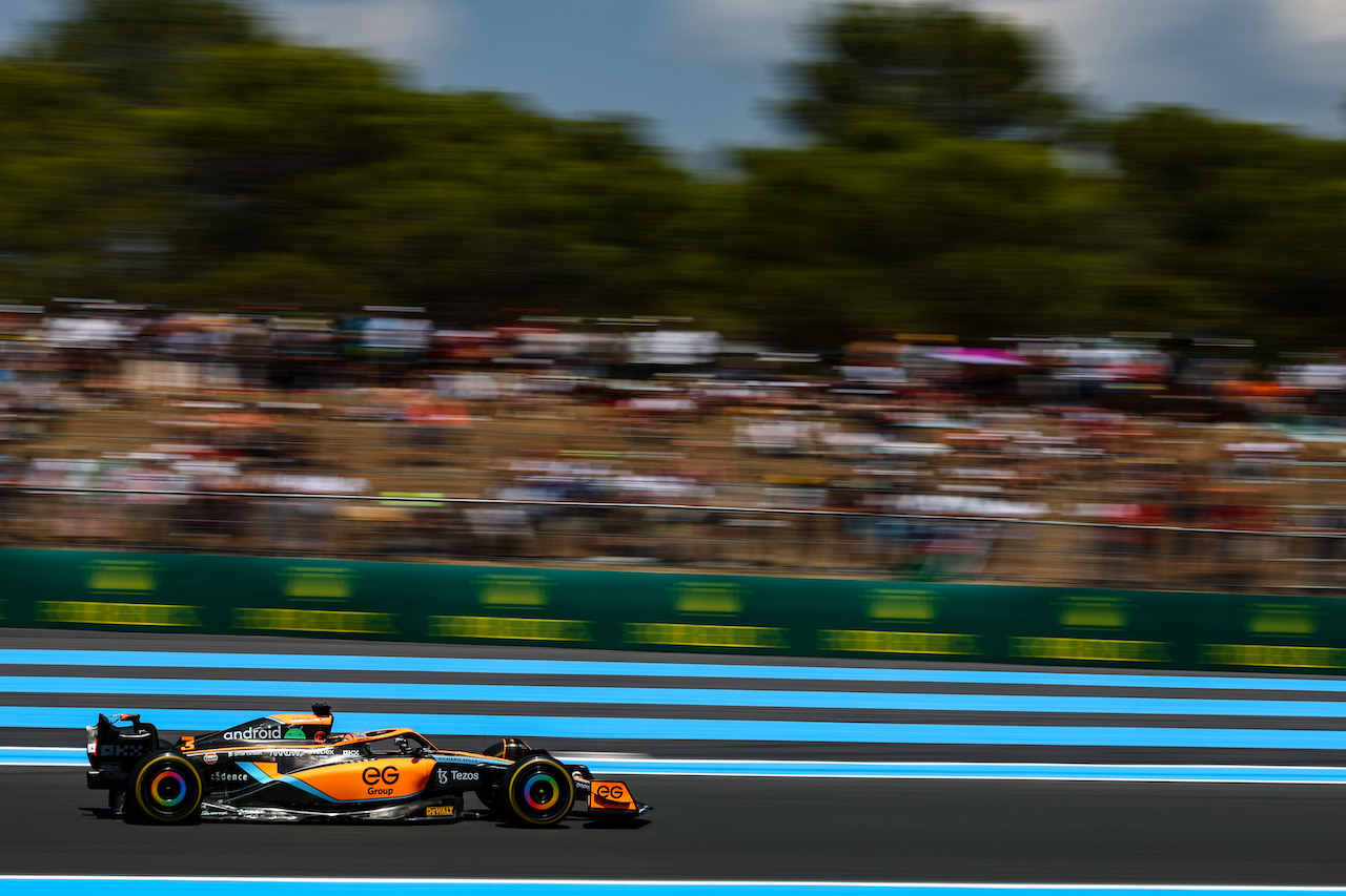 GP FRANCIA, Daniel Ricciardo (AUS), McLaren F1 Team 
22.07.2022. Formula 1 World Championship, Rd 12, French Grand Prix, Paul Ricard, France, Practice Day.
- www.xpbimages.com, EMail: requests@xpbimages.com ¬© Copyright: Charniaux / XPB Images