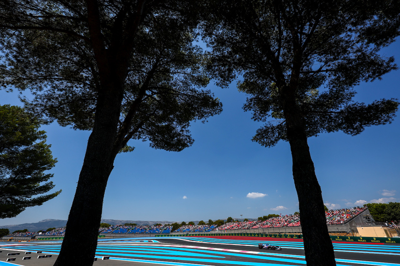 GP FRANCIA, Esteban Ocon (FRA), Alpine F1 Team 
22.07.2022. Formula 1 World Championship, Rd 12, French Grand Prix, Paul Ricard, France, Practice Day.
- www.xpbimages.com, EMail: requests@xpbimages.com ¬© Copyright: Charniaux / XPB Images