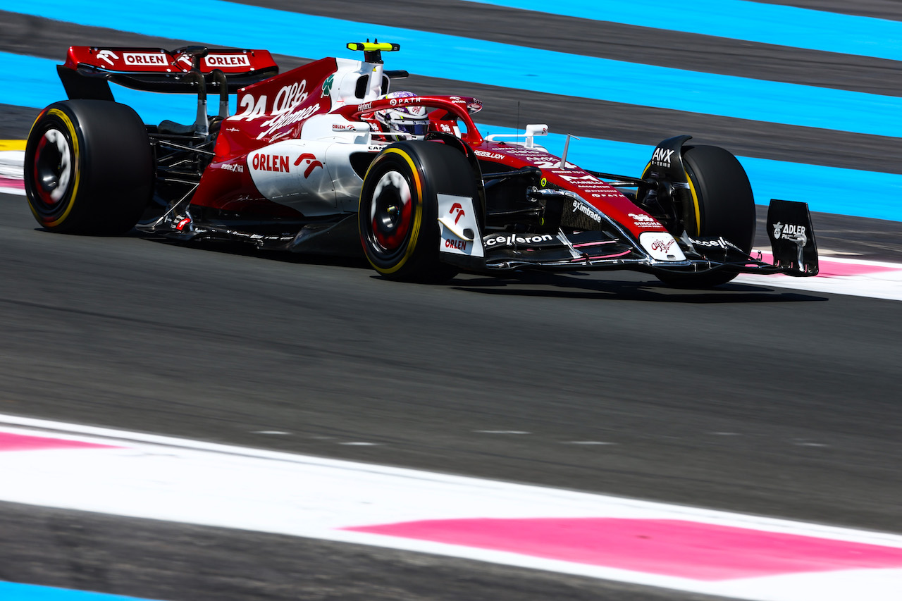 GP FRANCIA, Guanyu Zhou (CHI), Alfa Romeo Racing 
22.07.2022. Formula 1 World Championship, Rd 12, French Grand Prix, Paul Ricard, France, Practice Day.
- www.xpbimages.com, EMail: requests@xpbimages.com ¬© Copyright: Charniaux / XPB Images