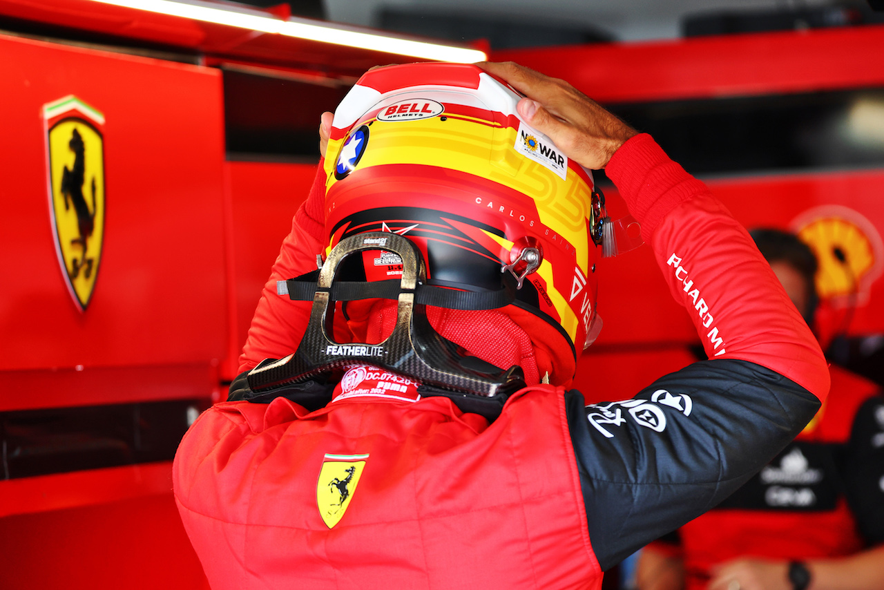 GP FRANCIA, Carlos Sainz Jr (ESP) Ferrari.
22.07.2022. Formula 1 World Championship, Rd 12, French Grand Prix, Paul Ricard, France, Practice Day.
- www.xpbimages.com, EMail: requests@xpbimages.com © Copyright: Batchelor / XPB Images