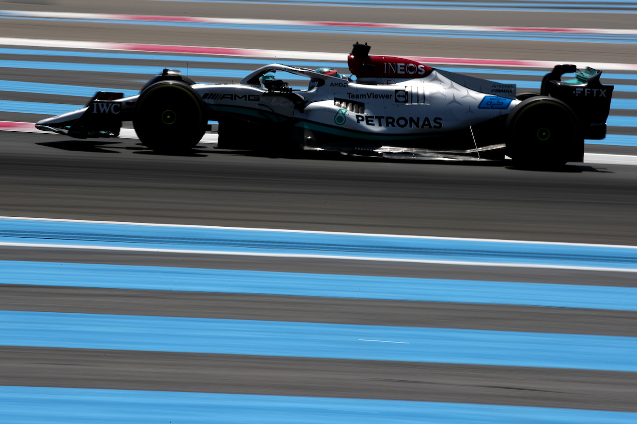 GP FRANCIA, George Russell (GBR) Mercedes AMG F1 W13.
22.07.2022. Formula 1 World Championship, Rd 12, French Grand Prix, Paul Ricard, France, Practice Day.
 - www.xpbimages.com, EMail: requests@xpbimages.com © Copyright: Coates / XPB Images