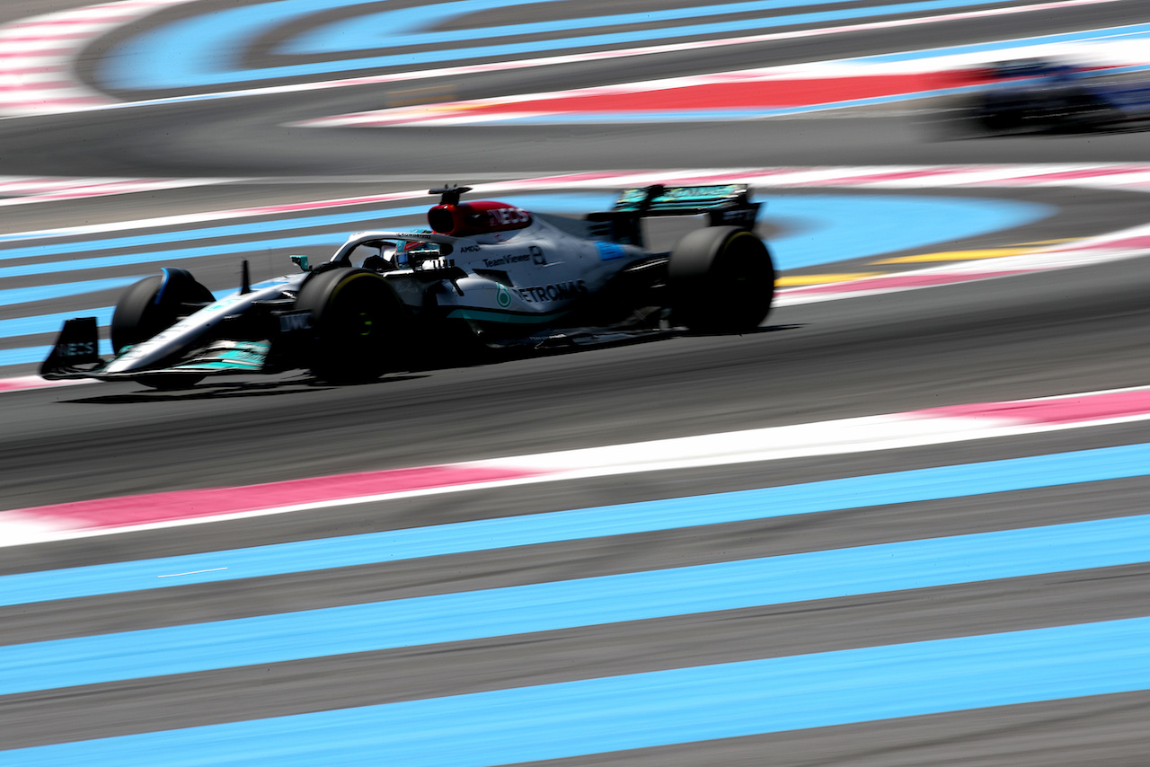 GP FRANCIA, George Russell (GBR) Mercedes AMG F1 W13.
22.07.2022. Formula 1 World Championship, Rd 12, French Grand Prix, Paul Ricard, France, Practice Day.
 - www.xpbimages.com, EMail: requests@xpbimages.com © Copyright: Coates / XPB Images
