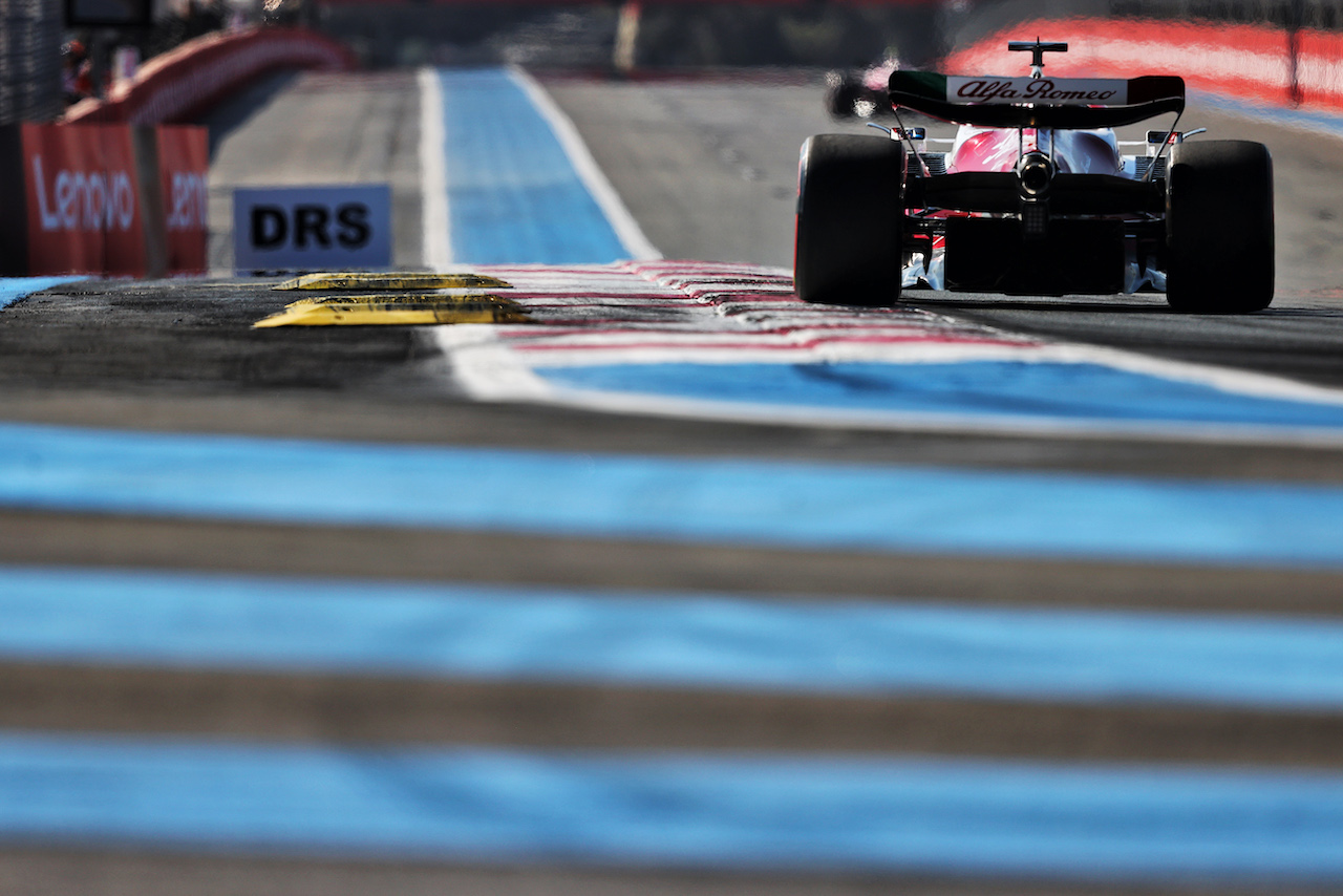 GP FRANCIA, Valtteri Bottas (FIN) Alfa Romeo F1 Team C42.
22.07.2022. Formula 1 World Championship, Rd 12, French Grand Prix, Paul Ricard, France, Practice Day.
- www.xpbimages.com, EMail: requests@xpbimages.com © Copyright: Moy / XPB Images