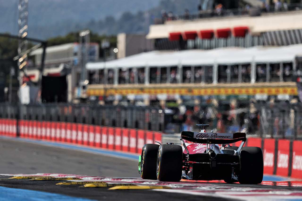 GP FRANCIA, Valtteri Bottas (FIN) Alfa Romeo F1 Team C42.
22.07.2022. Formula 1 World Championship, Rd 12, French Grand Prix, Paul Ricard, France, Practice Day.
- www.xpbimages.com, EMail: requests@xpbimages.com © Copyright: Moy / XPB Images