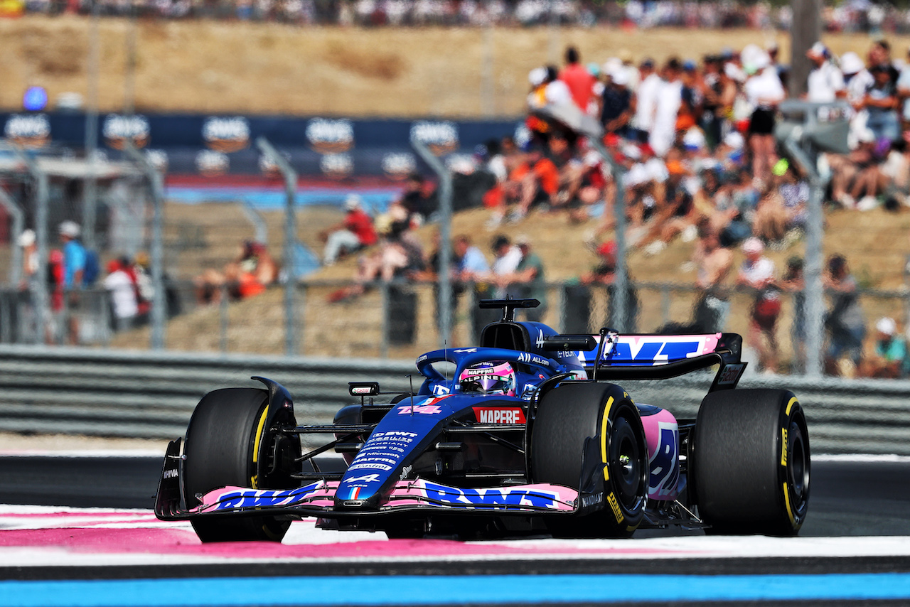 GP FRANCIA, Fernando Alonso (ESP) Alpine F1 Team A522.
22.07.2022. Formula 1 World Championship, Rd 12, French Grand Prix, Paul Ricard, France, Practice Day.
- www.xpbimages.com, EMail: requests@xpbimages.com © Copyright: Moy / XPB Images