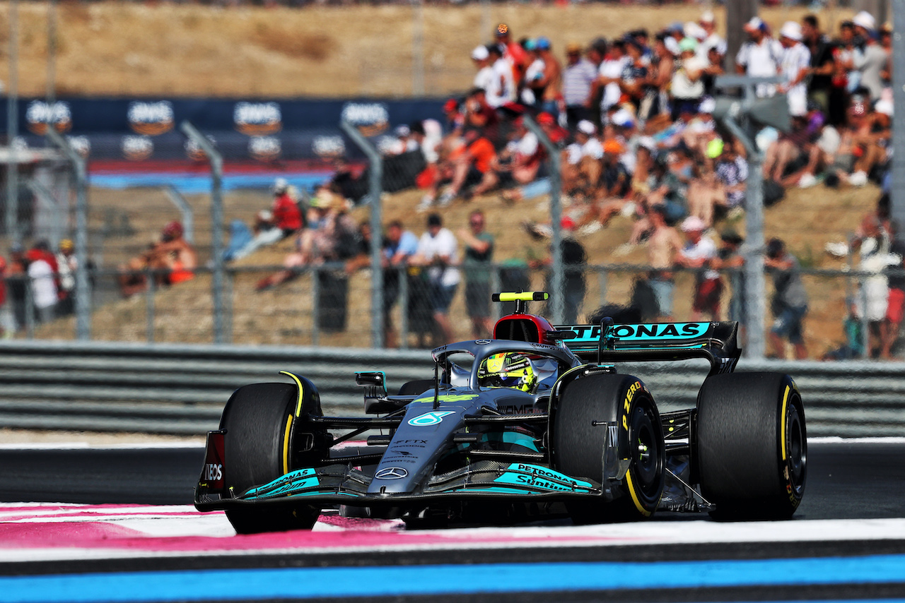 GP FRANCIA, Lewis Hamilton (GBR) Mercedes AMG F1 W13.
22.07.2022. Formula 1 World Championship, Rd 12, French Grand Prix, Paul Ricard, France, Practice Day.
- www.xpbimages.com, EMail: requests@xpbimages.com © Copyright: Moy / XPB Images