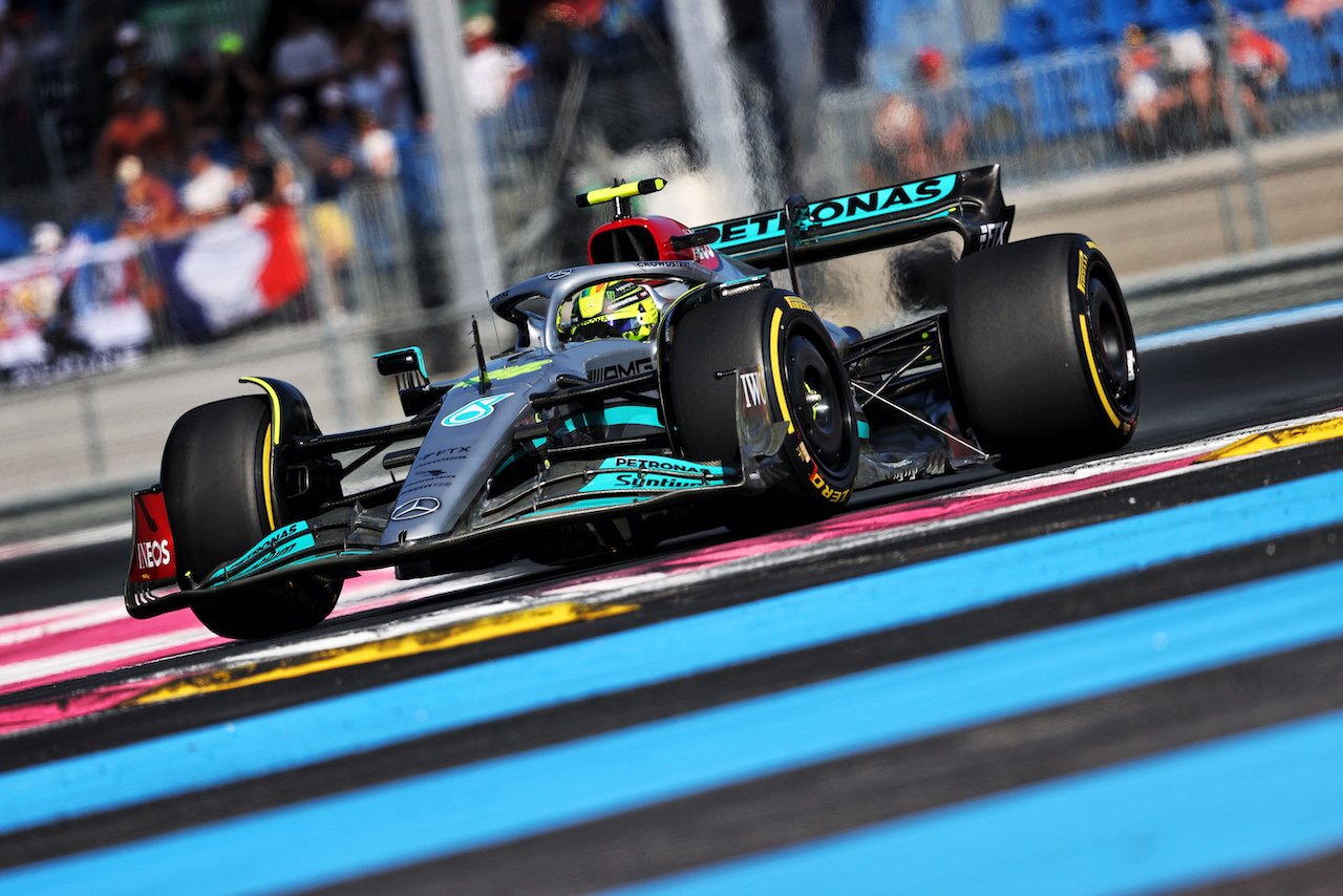GP FRANCIA, Lewis Hamilton (GBR) Mercedes AMG F1 W13.
22.07.2022. Formula 1 World Championship, Rd 12, French Grand Prix, Paul Ricard, France, Practice Day.
- www.xpbimages.com, EMail: requests@xpbimages.com © Copyright: Moy / XPB Images