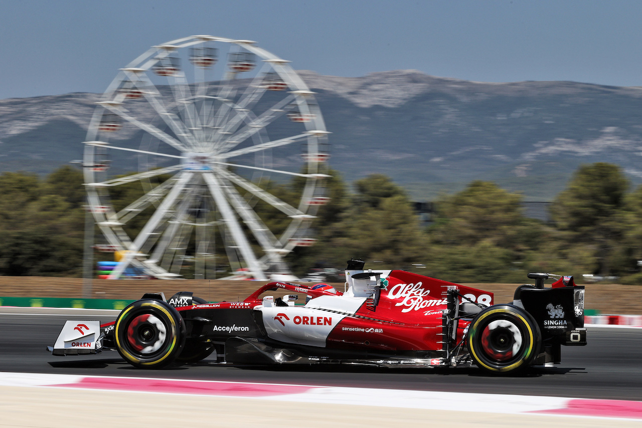 GP FRANCIA, Robert Kubica (POL) Alfa Romeo F1 Team C42 Reserve Driver.
22.07.2022. Formula 1 World Championship, Rd 12, French Grand Prix, Paul Ricard, France, Practice Day.
- www.xpbimages.com, EMail: requests@xpbimages.com © Copyright: Moy / XPB Images
