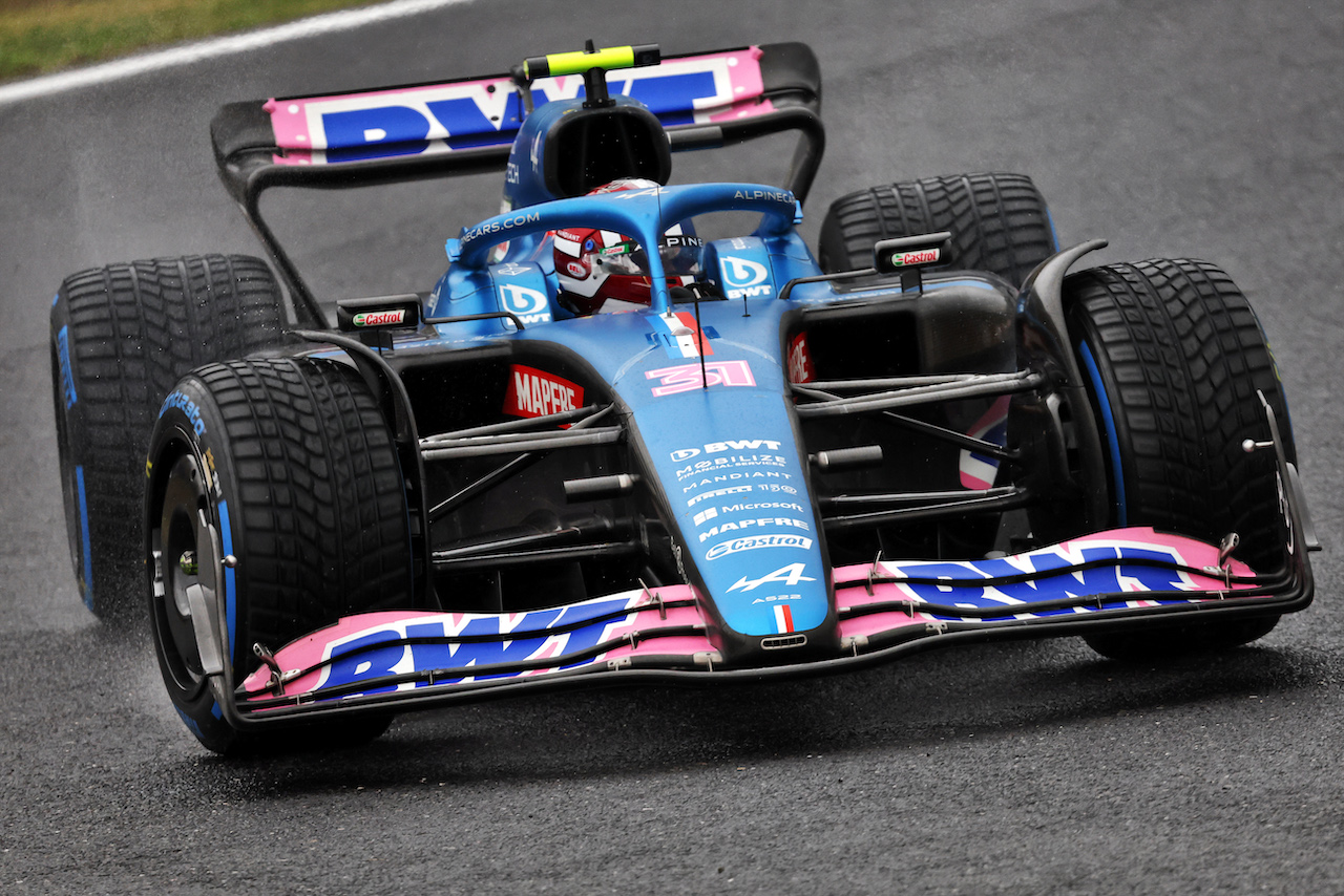 GP GIAPPONE, Esteban Ocon (FRA) Alpine F1 Team A522.
09.10.2022. Formula 1 World Championship, Rd 18, Japanese Grand Prix, Suzuka, Japan, Gara Day.
 - www.xpbimages.com, EMail: requests@xpbimages.com © Copyright: Coates / XPB Images
