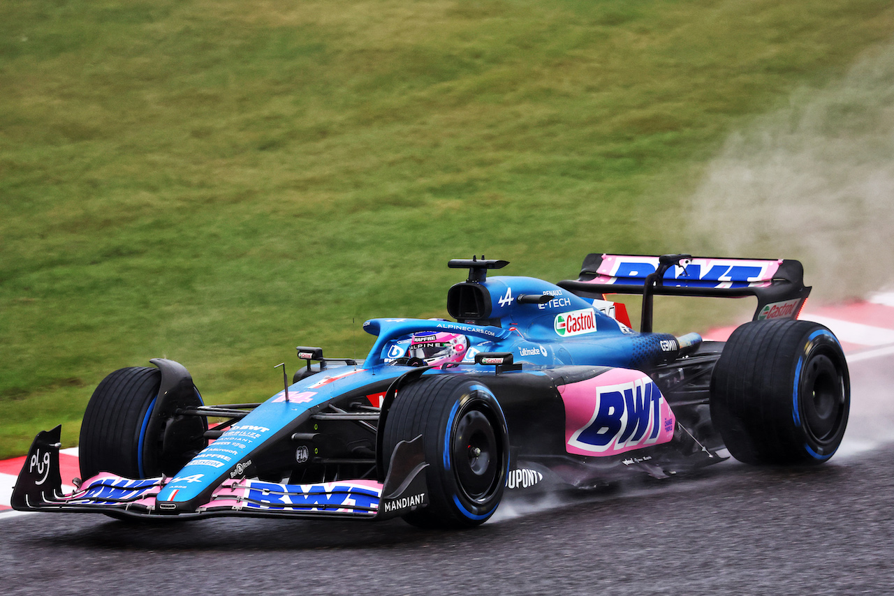GP GIAPPONE, Fernando Alonso (ESP) Alpine F1 Team A522.
09.10.2022. Formula 1 World Championship, Rd 18, Japanese Grand Prix, Suzuka, Japan, Gara Day.
- www.xpbimages.com, EMail: requests@xpbimages.com © Copyright: Batchelor / XPB Images