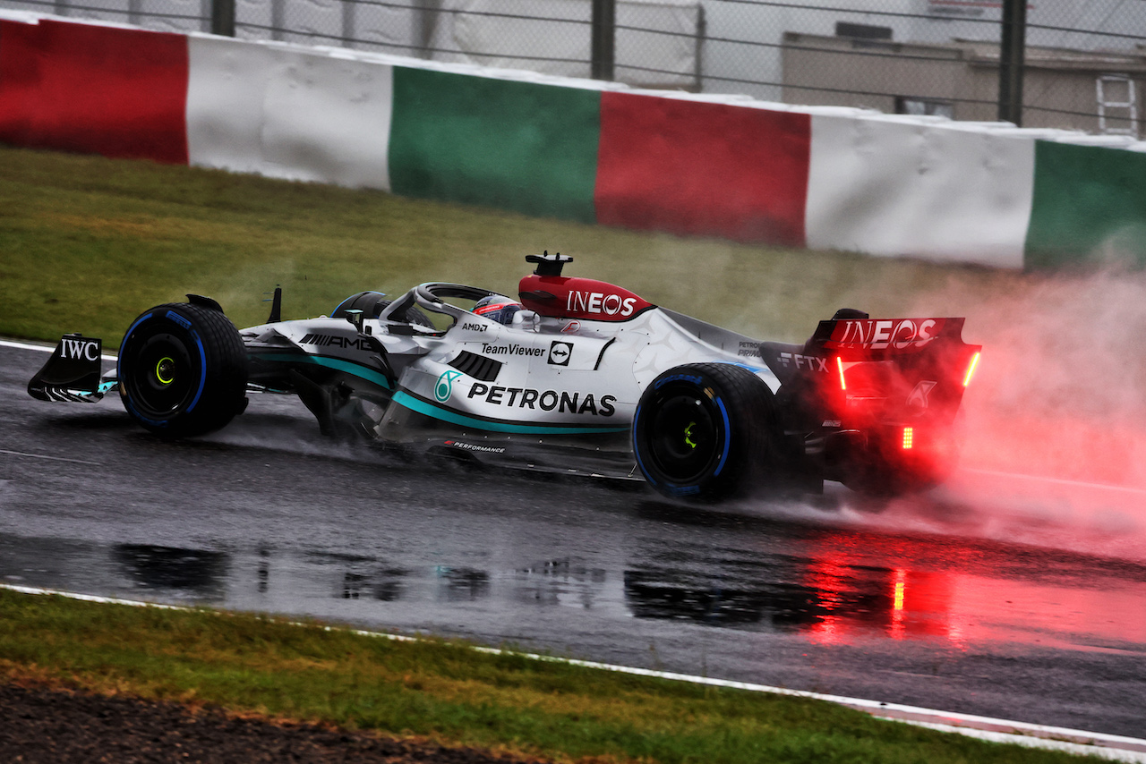 GP GIAPPONE, George Russell (GBR) Mercedes AMG F1 W13.
09.10.2022. Formula 1 World Championship, Rd 18, Japanese Grand Prix, Suzuka, Japan, Gara Day.
 - www.xpbimages.com, EMail: requests@xpbimages.com © Copyright: Coates / XPB Images