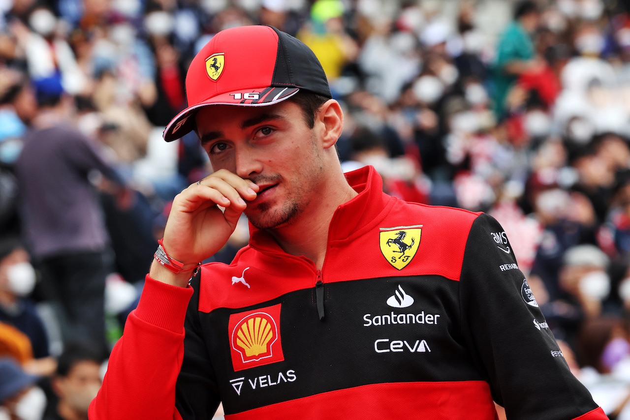 GP GIAPPONE, Charles Leclerc (MON) Ferrari on the drivers parade.
09.10.2022. Formula 1 World Championship, Rd 18, Japanese Grand Prix, Suzuka, Japan, Gara Day.
- www.xpbimages.com, EMail: requests@xpbimages.com © Copyright: Bearne / XPB Images