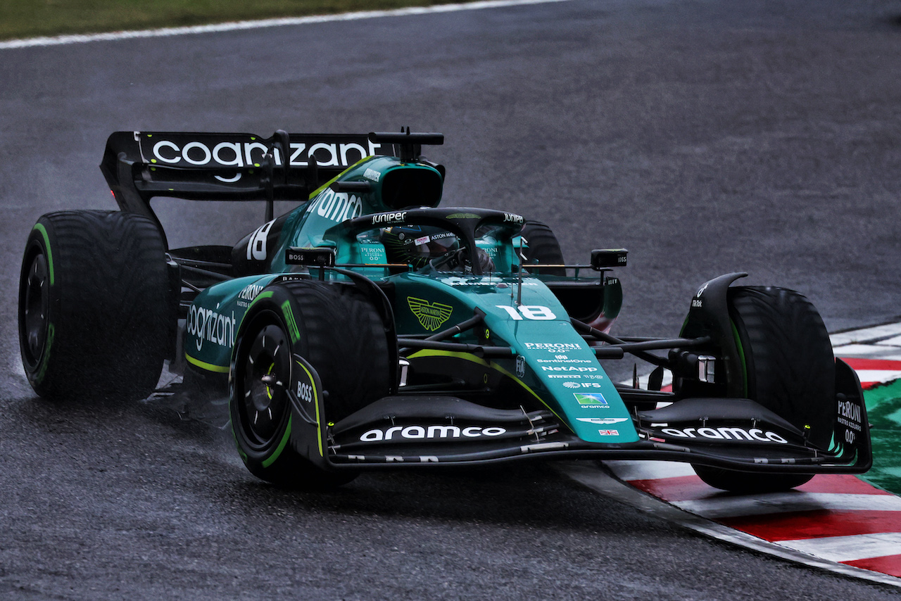 GP GIAPPONE, Lance Stroll (CDN) Aston Martin F1 Team AMR22.
09.10.2022. Formula 1 World Championship, Rd 18, Japanese Grand Prix, Suzuka, Japan, Gara Day.
 - www.xpbimages.com, EMail: requests@xpbimages.com © Copyright: Coates / XPB Images