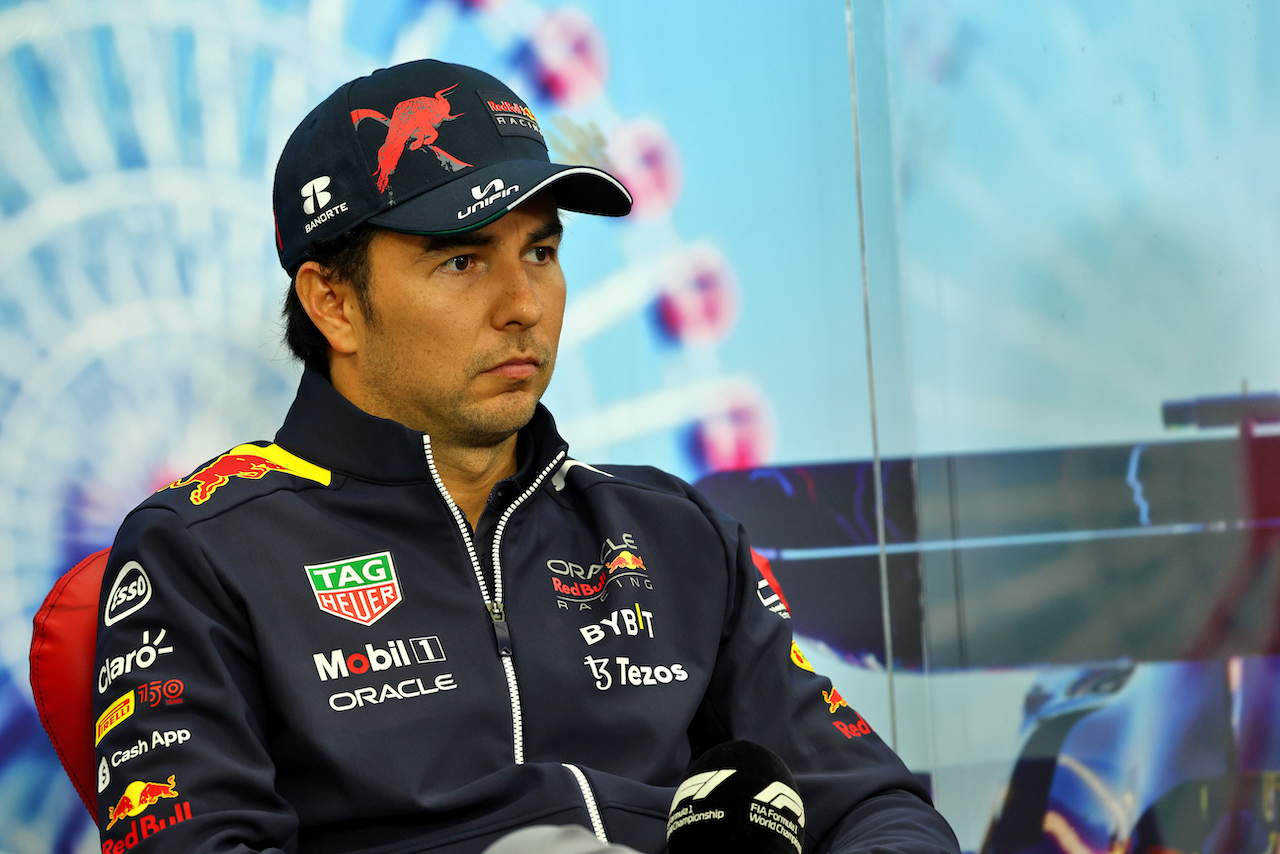 GP GIAPPONE, Sergio Perez (MEX) Red Bull Racing, in the post race FIA Press Conference.
09.10.2022. Formula 1 World Championship, Rd 18, Japanese Grand Prix, Suzuka, Japan, Gara Day.
- www.xpbimages.com, EMail: requests@xpbimages.com © Copyright: Batchelor / XPB Images