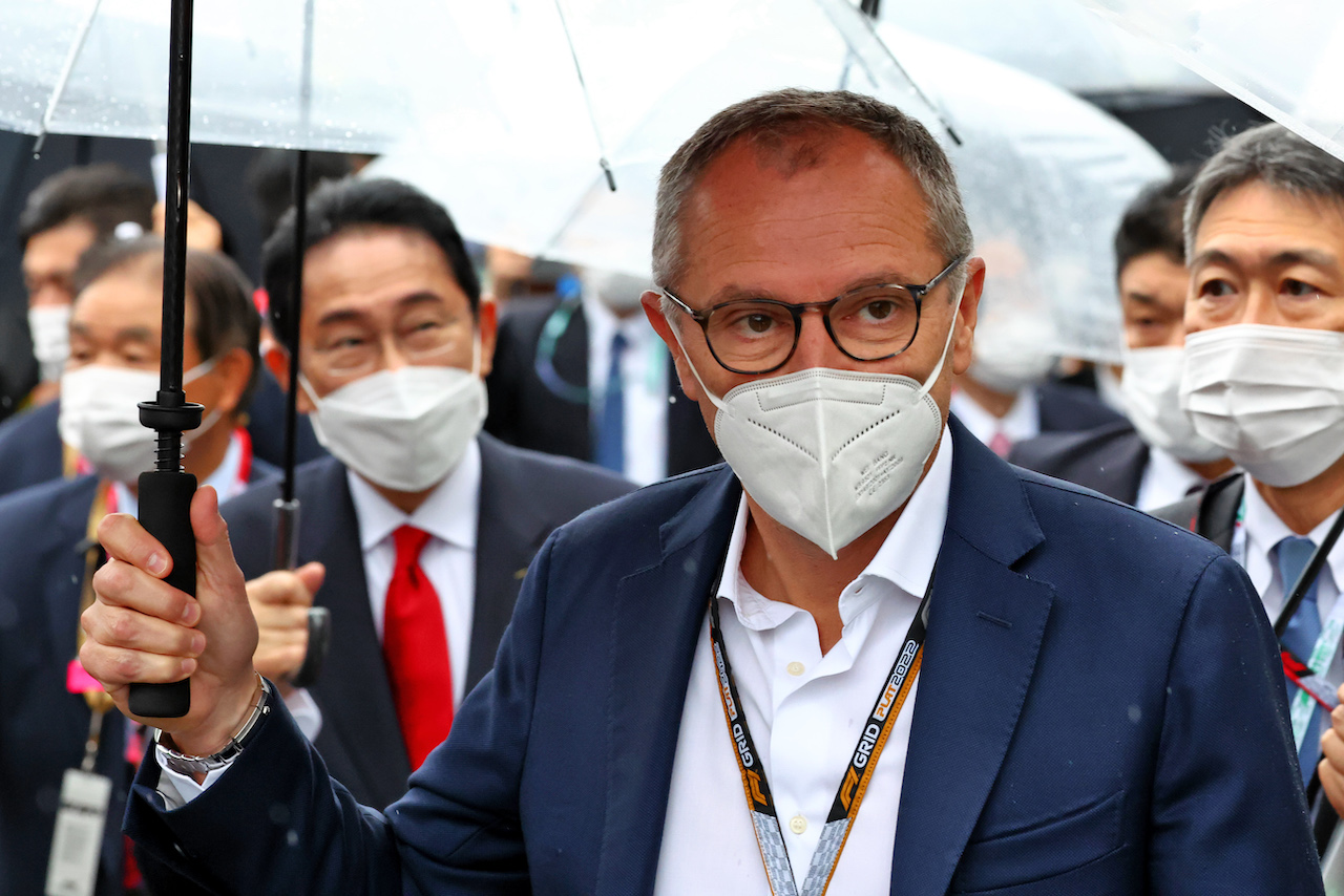 GP GIAPPONE, Stefano Domenicali (ITA) Formula One President e CEO on the grid.
09.10.2022. Formula 1 World Championship, Rd 18, Japanese Grand Prix, Suzuka, Japan, Gara Day.
- www.xpbimages.com, EMail: requests@xpbimages.com © Copyright: Moy / XPB Images