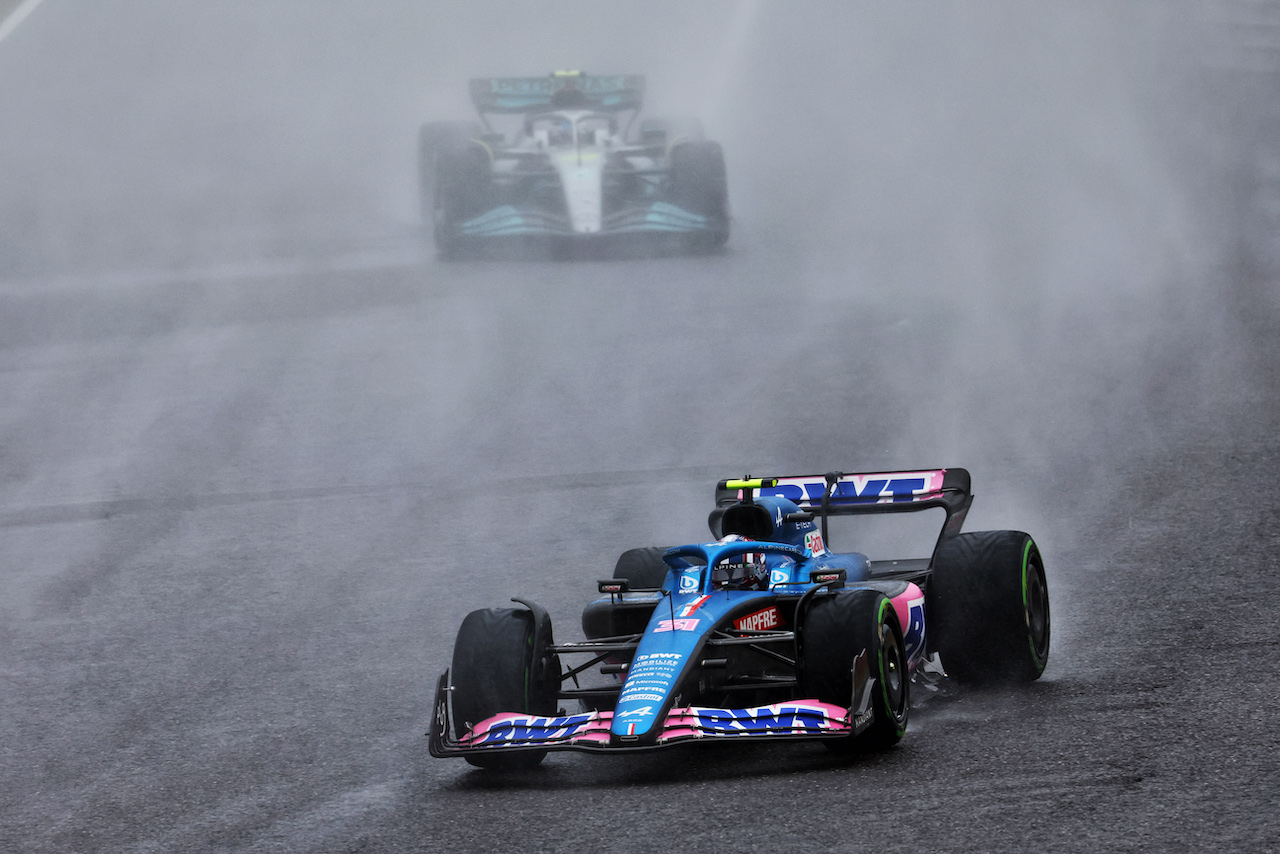 GP GIAPPONE, Esteban Ocon (FRA) Alpine F1 Team A522 on the formation lap.
09.10.2022. Formula 1 World Championship, Rd 18, Japanese Grand Prix, Suzuka, Japan, Gara Day.
- www.xpbimages.com, EMail: requests@xpbimages.com © Copyright: Batchelor / XPB Images