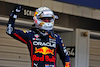 GP GIAPPONE, Gara winner Max Verstappen (NLD) Red Bull Racing celebrates in parc ferme.
09.10.2022. Formula 1 World Championship, Rd 18, Japanese Grand Prix, Suzuka, Japan, Gara Day.
 - www.xpbimages.com, EMail: requests@xpbimages.com © Copyright: Coates / XPB Images