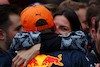 GP GIAPPONE, Gara winner Max Verstappen (NLD) Red Bull Racing celebrates with girlfriend Kelly Piquet (BRA) in parc ferme.
09.10.2022. Formula 1 World Championship, Rd 18, Japanese Grand Prix, Suzuka, Japan, Gara Day.
 - www.xpbimages.com, EMail: requests@xpbimages.com © Copyright: Coates / XPB Images