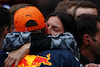 GP GIAPPONE, Gara winner Max Verstappen (NLD) Red Bull Racing celebrates with girlfriend Kelly Piquet (BRA) in parc ferme.
09.10.2022. Formula 1 World Championship, Rd 18, Japanese Grand Prix, Suzuka, Japan, Gara Day.
 - www.xpbimages.com, EMail: requests@xpbimages.com © Copyright: Coates / XPB Images