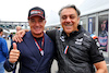 GP GIAPPONE, (L to R): Jean Alesi (FRA) with Luca de Meo (ITA) Groupe Renault Chief Executive Officer.
09.10.2022. Formula 1 World Championship, Rd 18, Japanese Grand Prix, Suzuka, Japan, Gara Day.
- www.xpbimages.com, EMail: requests@xpbimages.com © Copyright: Batchelor / XPB Images