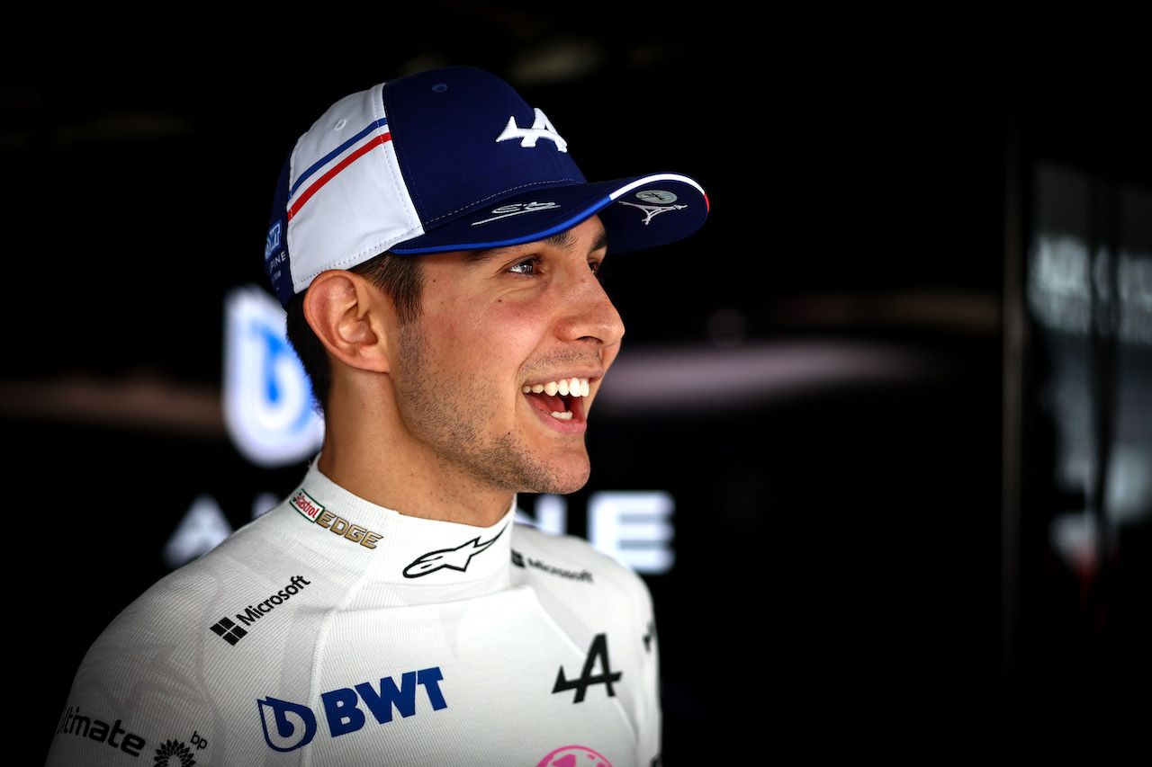 GP GIAPPONE, Esteban Ocon (FRA), Alpine F1 Team 
06.10.2022. Formula 1 World Championship, Rd 18, Japanese Grand Prix, Suzuka, Japan, Preparation Day.
- www.xpbimages.com, EMail: requests@xpbimages.com © Copyright: Charniaux / XPB Images