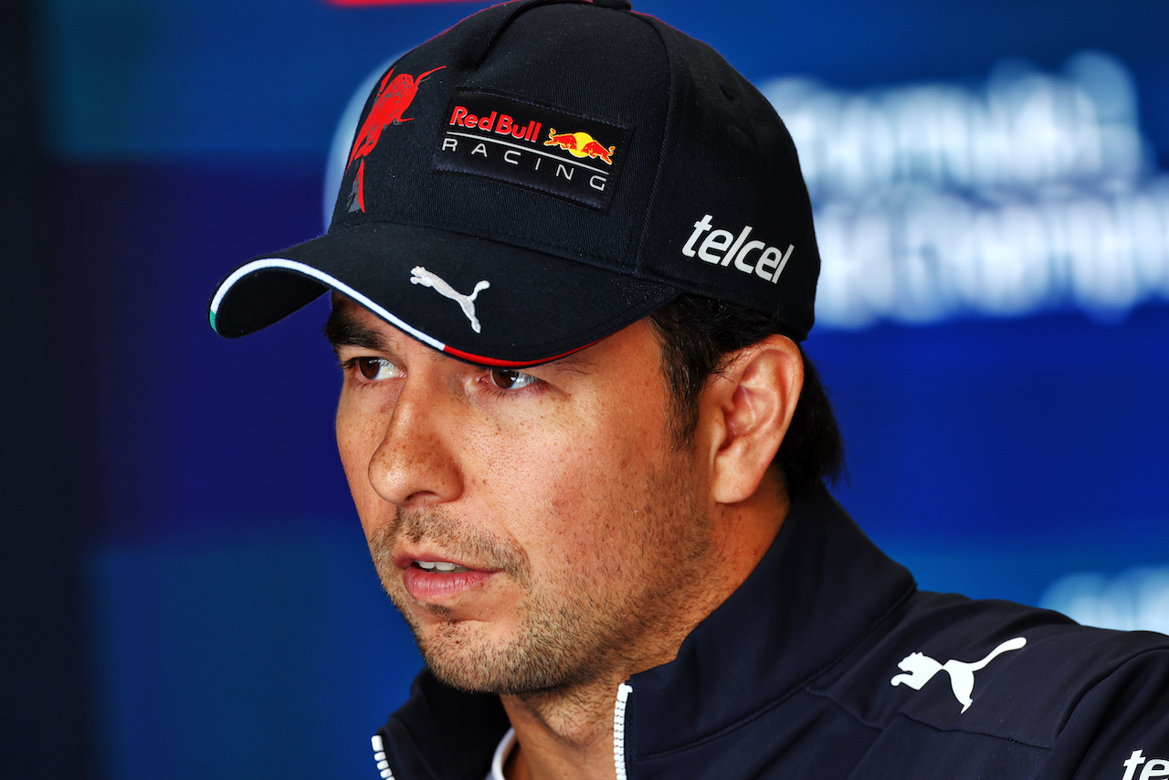 GP GIAPPONE, Sergio Perez (MEX) Red Bull Racing.
06.10.2022. Formula 1 World Championship, Rd 18, Japanese Grand Prix, Suzuka, Japan, Preparation Day.
- www.xpbimages.com, EMail: requests@xpbimages.com © Copyright: Batchelor / XPB Images