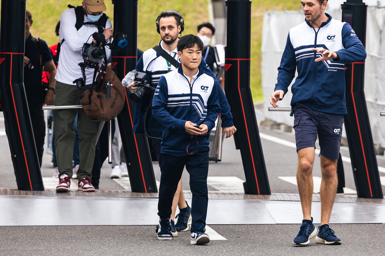 GP GIAPPONE, Yuki Tsunoda (JPN) AlphaTauri.
06.10.2022. Formula 1 World Championship, Rd 18, Japanese Grand Prix, Suzuka, Japan, Preparation Day.
- www.xpbimages.com, EMail: requests@xpbimages.com © Copyright: Bearne / XPB Images