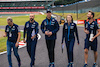 GP GIAPPONE, Nicholas Latifi (CDN) Williams Racing walks the circuit with the team.
06.10.2022. Formula 1 World Championship, Rd 18, Japanese Grand Prix, Suzuka, Japan, Preparation Day.
- www.xpbimages.com, EMail: requests@xpbimages.com © Copyright: Bearne / XPB Images
