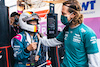 GP GIAPPONE, Sebastian Vettel (GER) Aston Martin F1 Team with fans.
06.10.2022. Formula 1 World Championship, Rd 18, Japanese Grand Prix, Suzuka, Japan, Preparation Day.
- www.xpbimages.com, EMail: requests@xpbimages.com © Copyright: Bearne / XPB Images