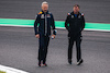 GP GIAPPONE, (L to R): Jonathan Wheatley (GBR) Red Bull Racing Team Manager walks the circuit with Alan Permane (GBR) Alpine F1 Team Trackside Operations Director.
06.10.2022. Formula 1 World Championship, Rd 18, Japanese Grand Prix, Suzuka, Japan, Preparation Day.
- www.xpbimages.com, EMail: requests@xpbimages.com © Copyright: Bearne / XPB Images