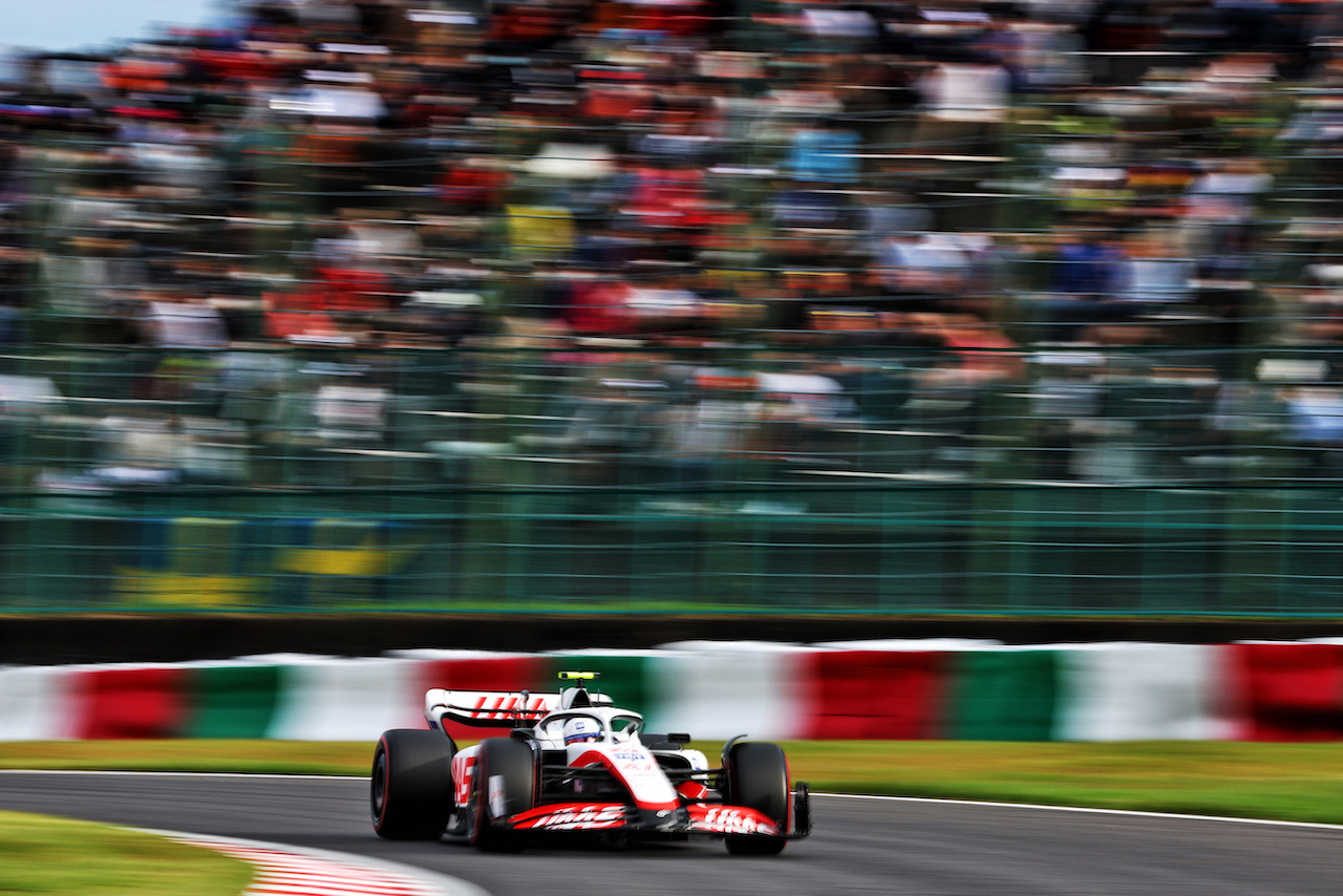 GP GIAPPONE, Mick Schumacher (GER) Haas VF-22.
08.10.2022. Formula 1 World Championship, Rd 18, Japanese Grand Prix, Suzuka, Japan, Qualifiche Day.
 - www.xpbimages.com, EMail: requests@xpbimages.com © Copyright: Coates / XPB Images