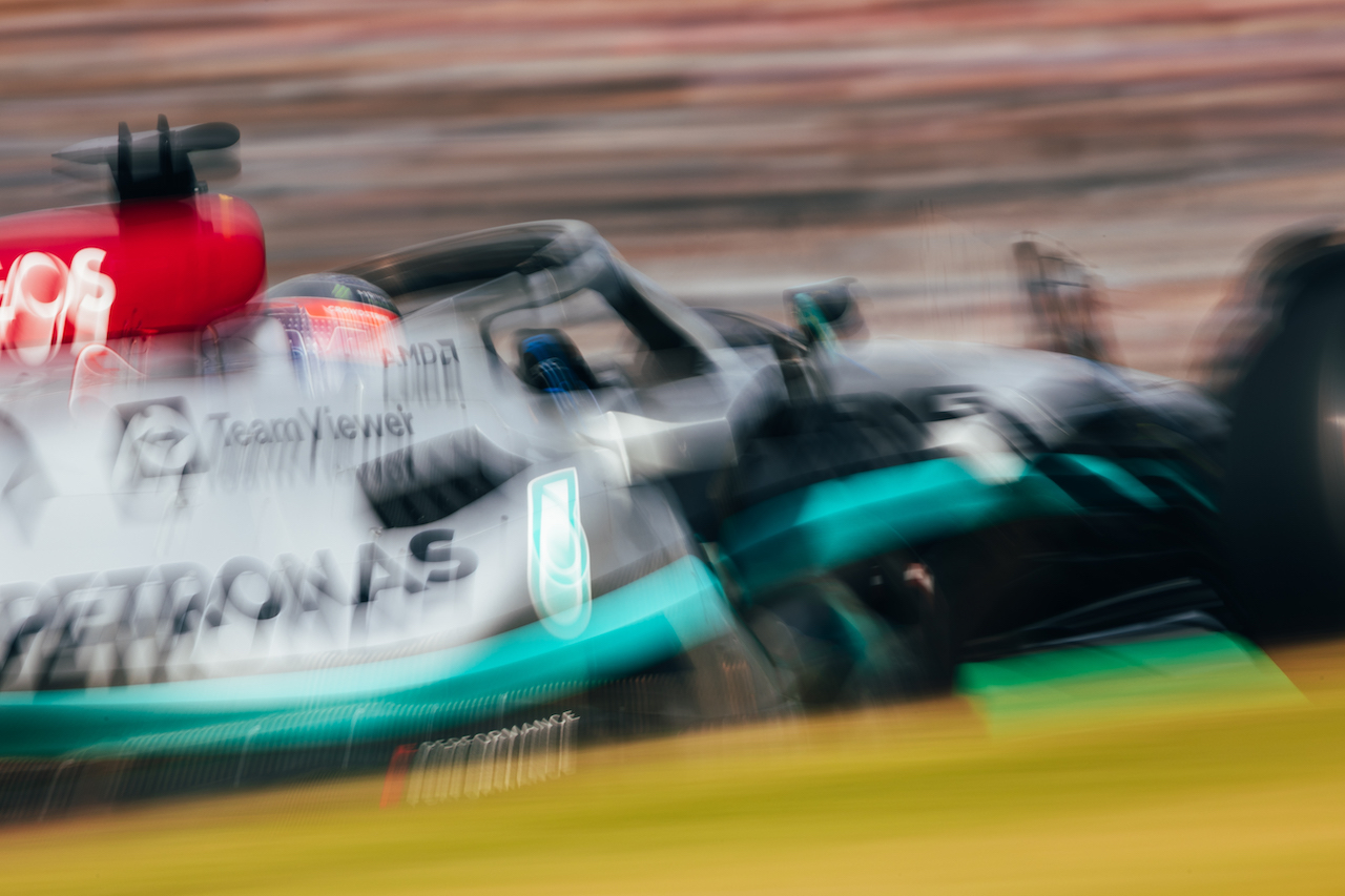 GP GIAPPONE, George Russell (GBR) Mercedes AMG F1 W13.
08.10.2022. Formula 1 World Championship, Rd 18, Japanese Grand Prix, Suzuka, Japan, Qualifiche Day.
- www.xpbimages.com, EMail: requests@xpbimages.com © Copyright: Bearne / XPB Images